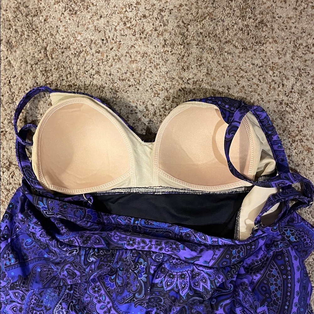 Miraclesuit Purple and Black Paisley Swimsuit excellent condition - Picture 5 of 6